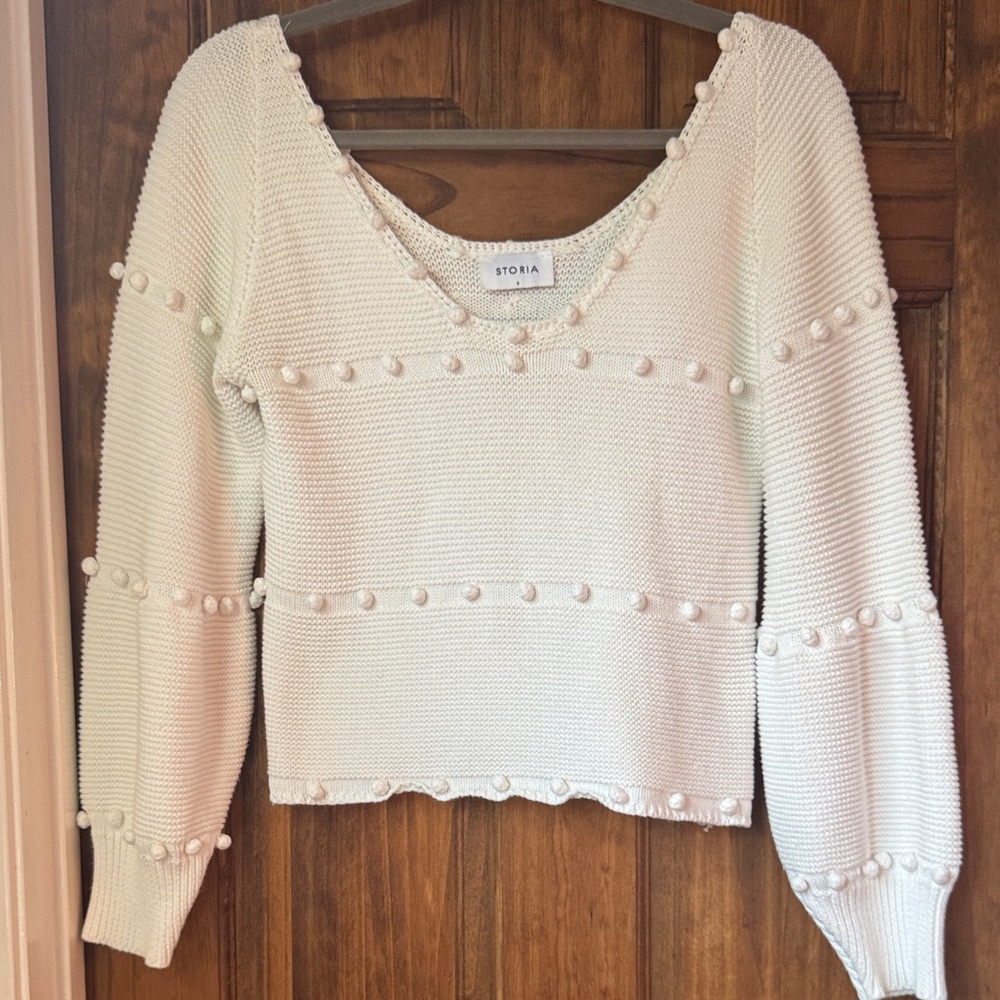 Storia Cream V-Neck Pom-Pom Knit Sweater 100% Cotton